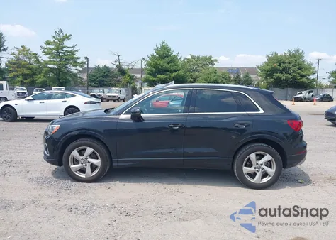 2020 Audi Q3 Premium 45 Tfsi Quattro Tiptronic из США, поврежденный, VIN WA1AECF31L1025961